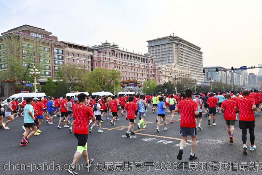 尤尼克斯李宁2026年度羽毛球拍最新款全系列发布
