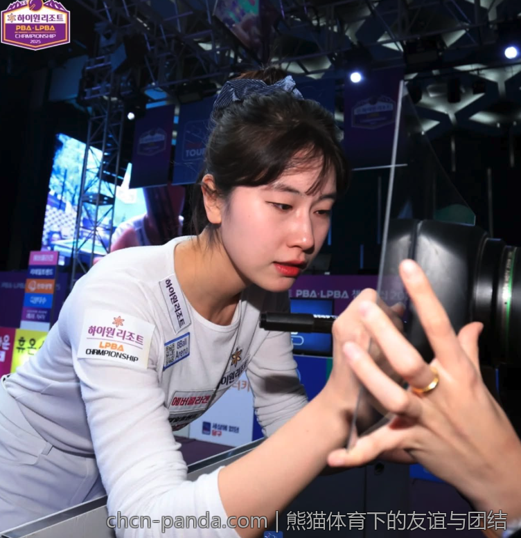 熊猫体育下的友谊与团结